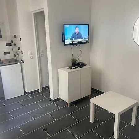 Studio Cosy Refait A Neuf Levallois מראה חיצוני תמונה
